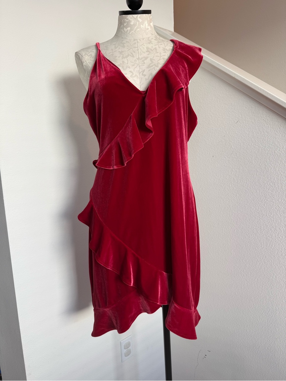 Express Dress Red Velvet Ruffle Asymmetrical Cocktail Vampire Glam Goth Large